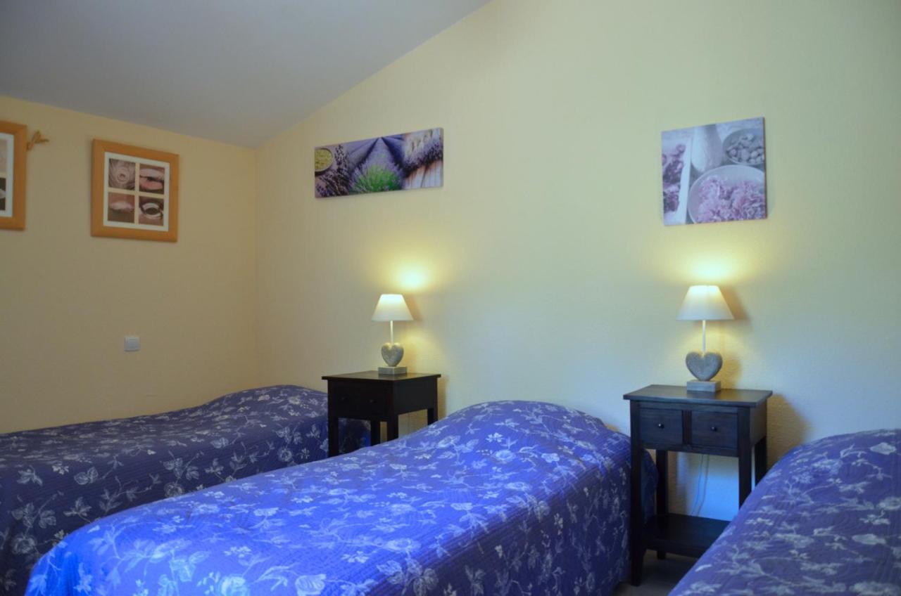 Gites Le Chêne&Le Tilleul Saint-Romain-de-Lerps Chambre photo